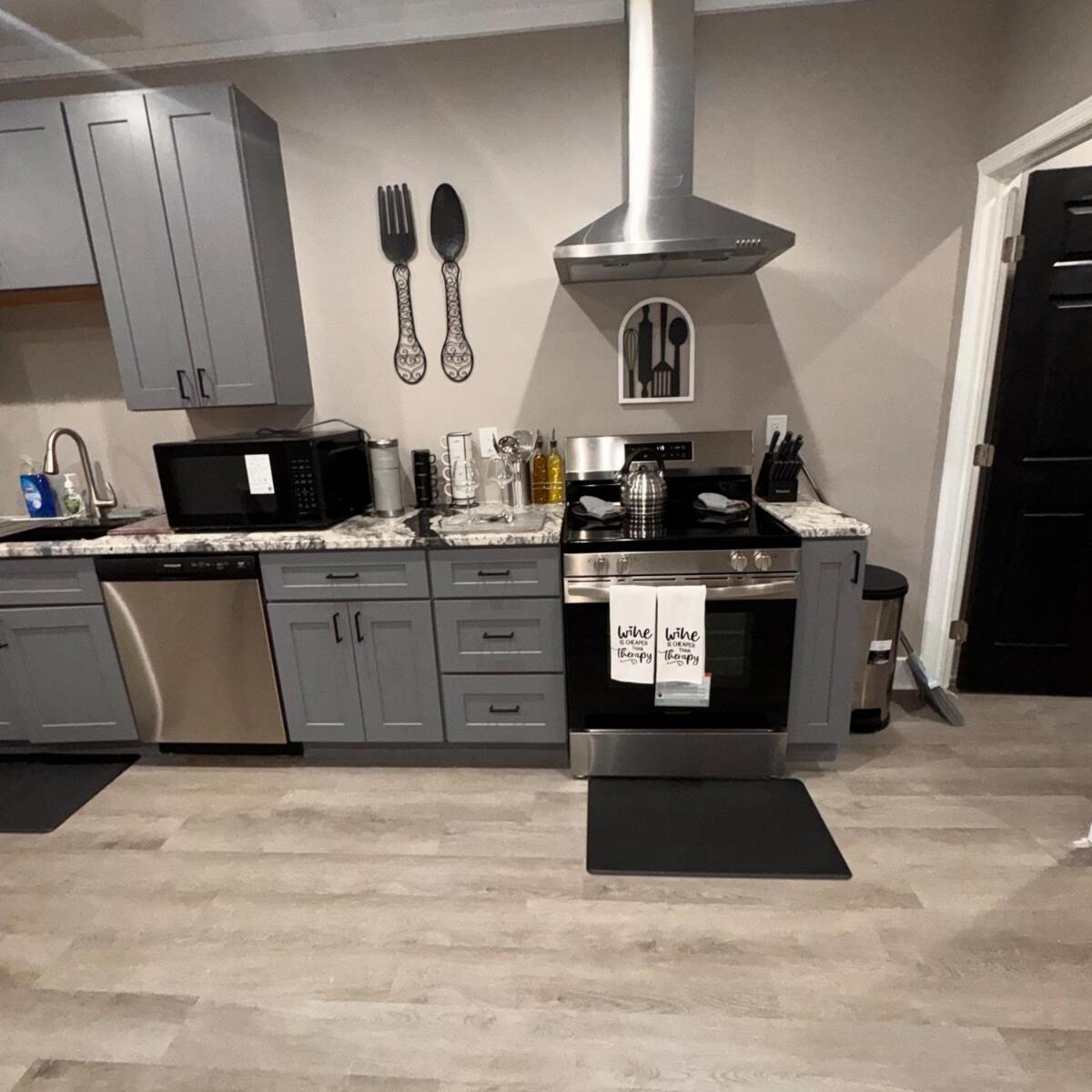Apartment Chic Oasis 1 Miles From Dwtn Columbus
